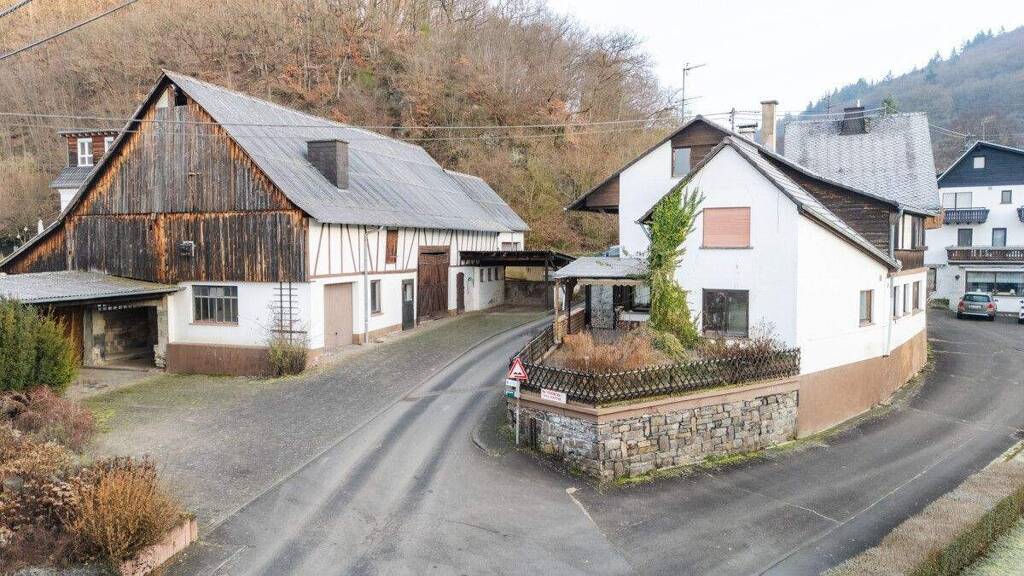 Einfamilienhaus zum Kauf 169.500 € 5 Zimmer 171 m² 1.140 m² Grundstück Roßbach Roßbach/Wied 53547