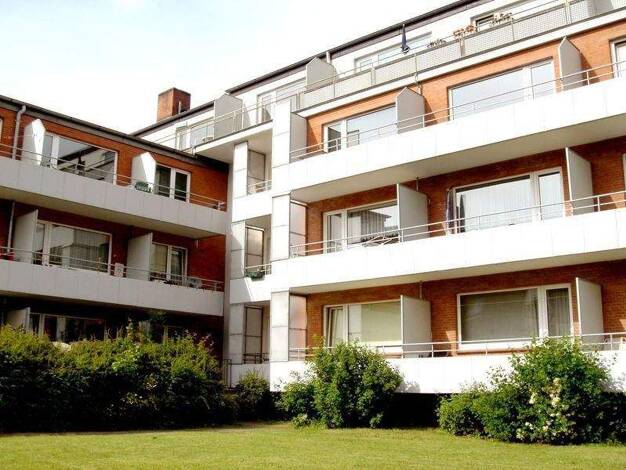 Wohnung zur Miete 486 € 1,5 Zimmer 41,9 m² 2. Geschoss frei ab 24.01.2026 Fackenburger Allee 75 St. Lorenz Nord Lübeck 23554