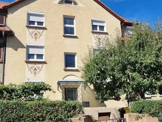 Mehrfamilienhaus zum Kauf provisionsfrei 395.000 € 9 Zimmer 190 m² 237 m² Grundstück frei ab sofort Teckstraße 15 Schwenningen Villingen-Schwenningen 78056