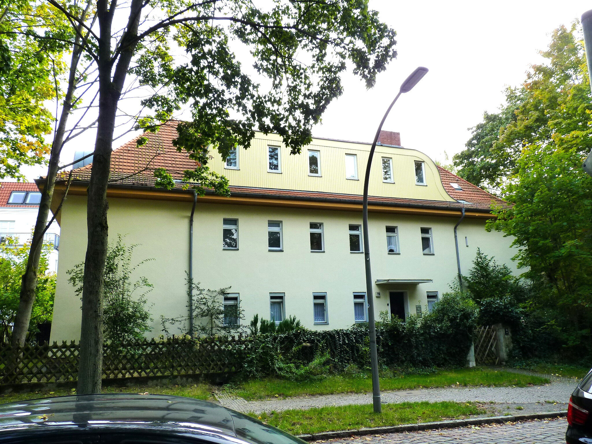 Wohnung zum Kauf 590.000 € 4 Zimmer 98,3 m²<br/>Wohnfläche 1.<br/>Geschoss ab sofort<br/>Verfügbarkeit Zehlendorf Berlin 14167