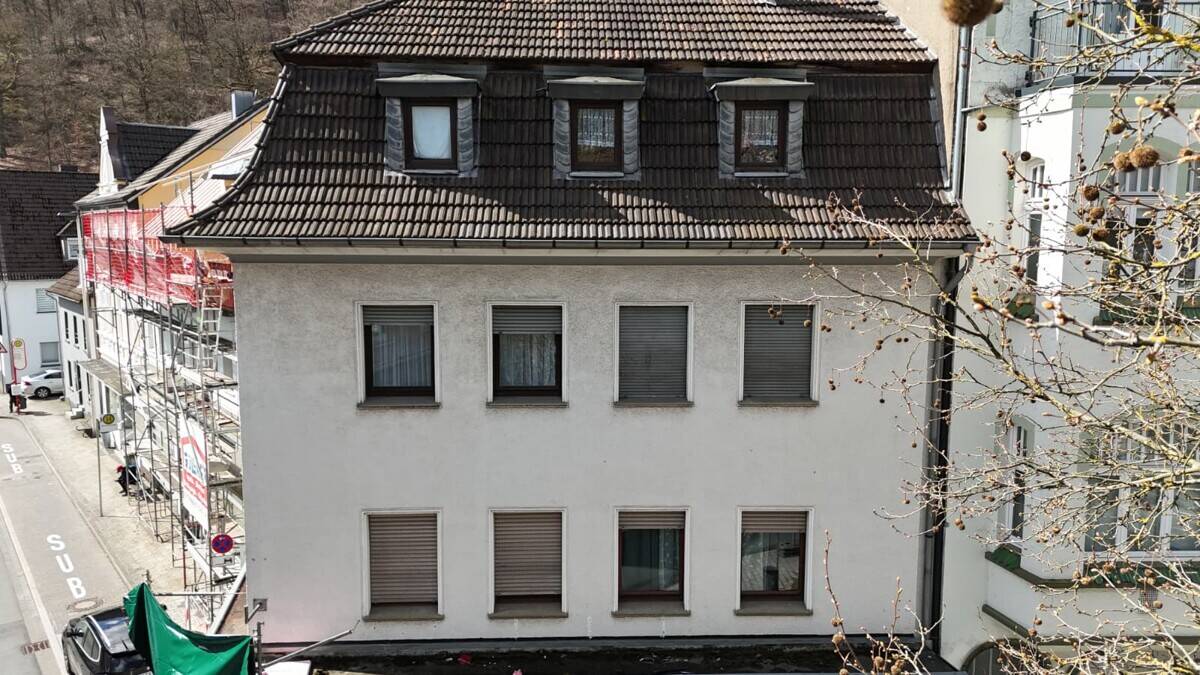 Immobilie in Plettenberg - Voll vermietetes Objekt im Zentrum von Plettenberg ab sofort für Sie verfügbar! - Bild 0