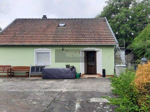 Land-/Forstwirtschaft zum Kauf 72.500 € 990 m² Grundstück Saas Bayreuth 95447