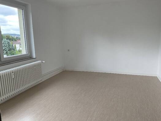 Wohnung zur Miete 430 € 3 Zimmer 57,3 m² 2. Geschoss frei ab sofort Kolberger Straße 7 Bad Hersfeld 36251