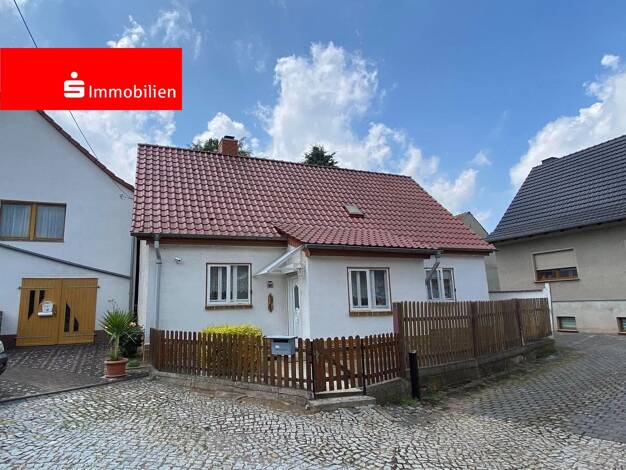 Einfamilienhaus zum Kauf provisionsfrei 49.000 € 4 Zimmer 135 m² 797 m² Grundstück Greußen 99718