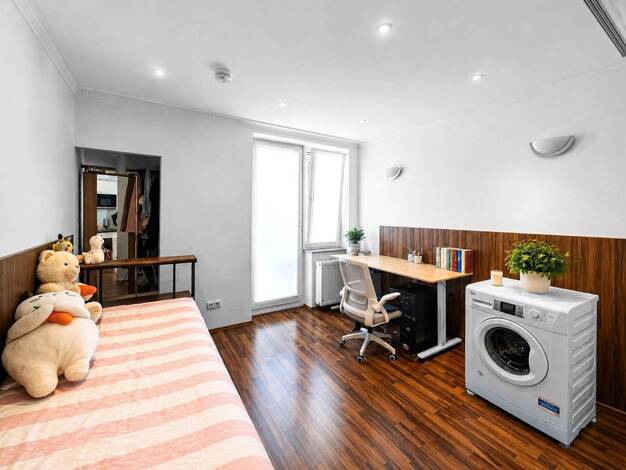 Wohnung zur Miete 400 € 1 Zimmer 19,2 m² 5. Geschoss frei ab sofort Stadtmitte Stadtbezirk 1 40211