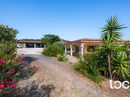 Haus zum Kauf 850.000 € 10 Zimmer 15.000 m² Grundstück Santu Diadòru/San Teodoro 08029