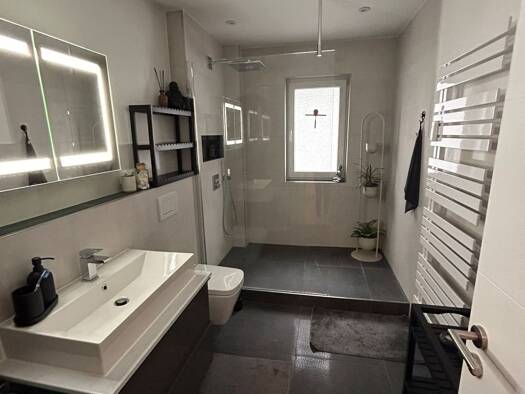 Wohnung zur Miete 1.208 € 3 Zimmer 80 m² Geschoss EG/2 Lämmerspiel Mühlheim am Main 63165