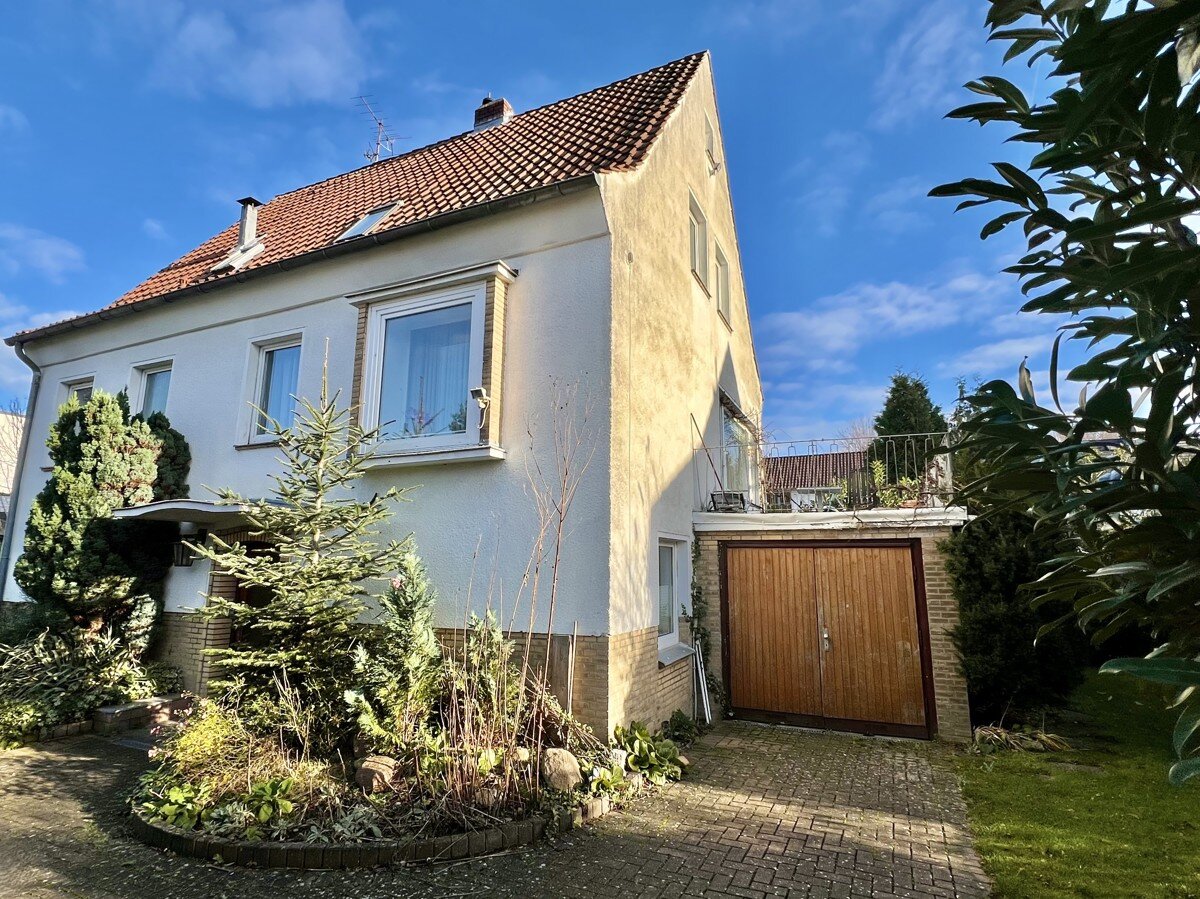 Einfamilienhaus zum Kauf 675.000 € 9 Zimmer 180 m²<br/>Wohnfläche 600 m²<br/>Grundstück Kirchrode Hannover / Kirchrode 30559