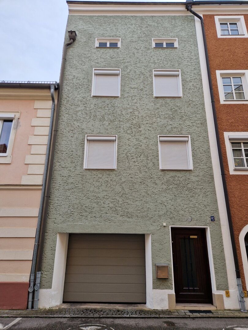 Stadthaus zum Kauf 300.000 € 6 Zimmer 144 m²<br/>Wohnfläche Braunau am Inn 5280