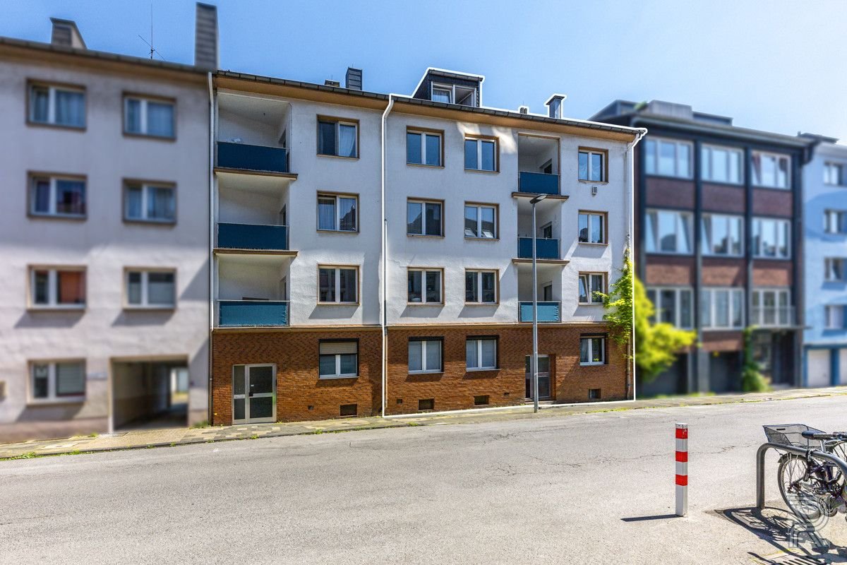 Mehrfamilienhaus zum Kauf 1.290.000 € 515,8 m²<br/>Wohnfläche 389 m²<br/>Grundstück Marschiertor Aachen 52064