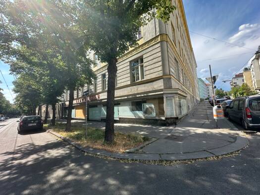 Laden zur Miete 15 € Wien 1140