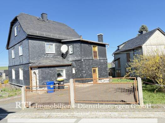 Einfamilienhaus zum Kauf provisionsfrei 59.900 € 7 Zimmer 151,2 m² 655 m² Grundstück frei ab sofort Neundorf 07366