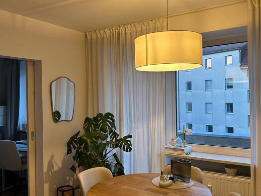 Wohnung zur Miete 1.400 € 1,5 Zimmer 48 m² Geschoss 3/5 frei ab 15.04.2026 Schwanthalerhöhe München 80339