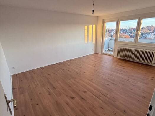 Wohnung zur Miete 790 € 2,5 Zimmer 59 m² Geschoss 7/7 frei ab 01.01.2027 Daimlerstraße 2 Senden Senden 89250