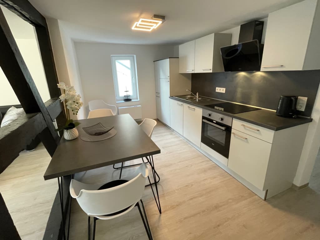 Wohnung zur Miete Wohnen auf Zeit 1.434 € 3 Zimmer 72 m²<br/>Wohnfläche ab sofort<br/>Verfügbarkeit Moselweinstraße Brauneberg Burgen 54472