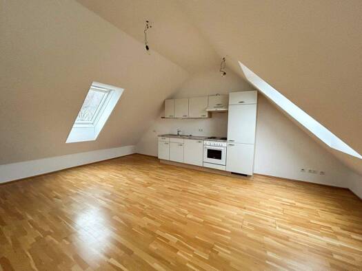 Wohnung zur Miete 475 € 3 Zimmer 2. Geschoss frei ab sofort Bruck an der Mur 8600