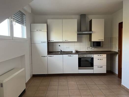 Wohnung zur Miete 750 € 3 Zimmer 82 m² 2. Geschoss frei ab 01.10.2026 Konz Konz 54329