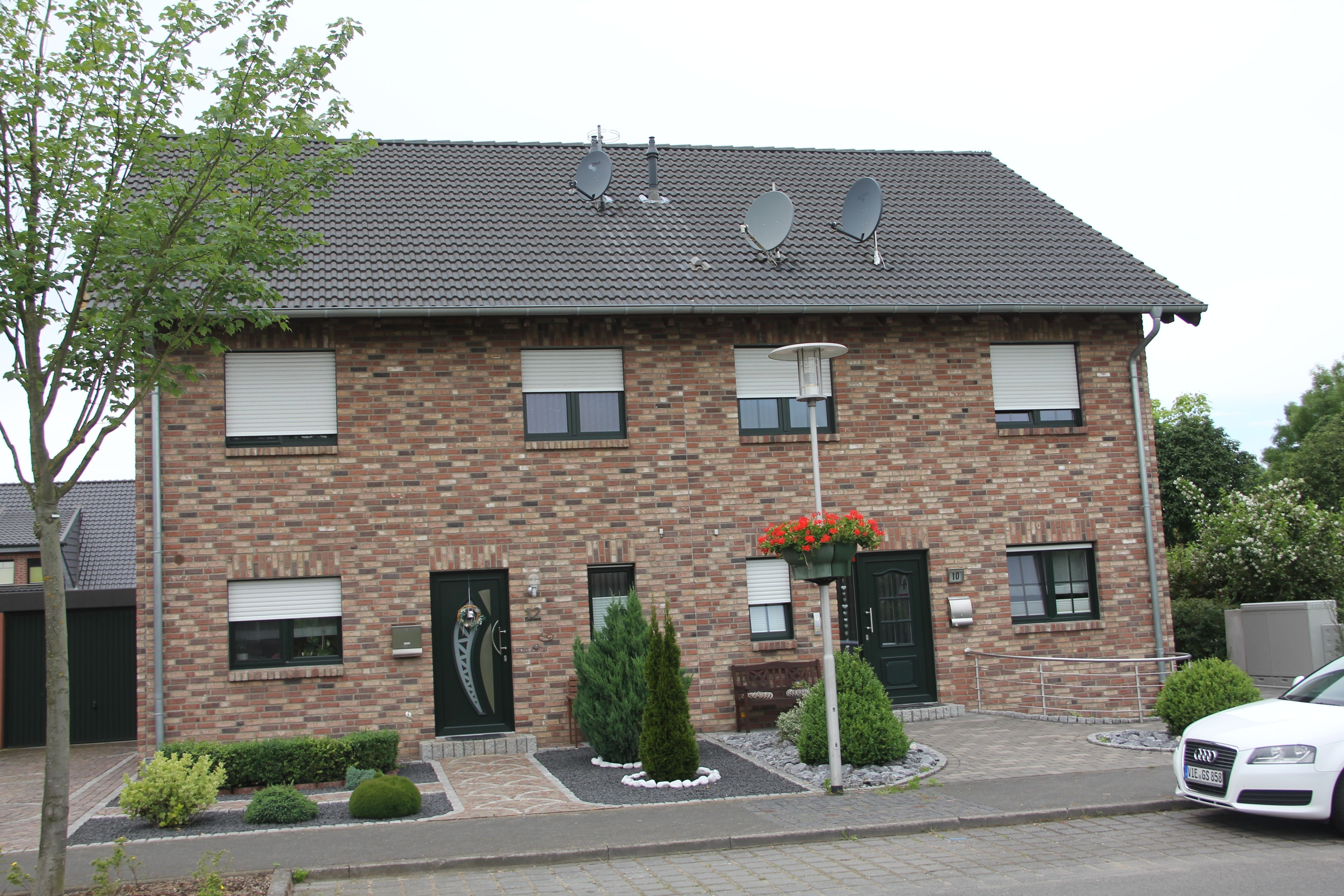 Mehrfamilienhaus zum Kauf provisionsfrei 664.000 € 7 Zimmer 200 m²<br/>Wohnfläche 350 m²<br/>Grundstück Hamm - Beberich Viersen 41747