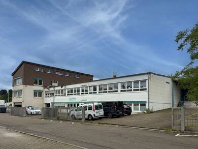 Lagerhalle zur Miete provisionsfrei 1.800 m² Lagerfläche teilbar ab 595 m² Im Grund 3 Eningen Eningen unter Achalm 72800
