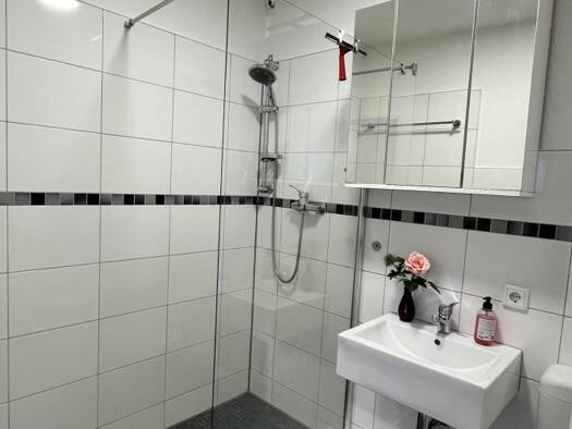 Wohnung zur Miete 455 € 1 Zimmer 41,7 m² 4. Geschoss frei ab 01.11.2025 Moers-Mitte Moers 47441