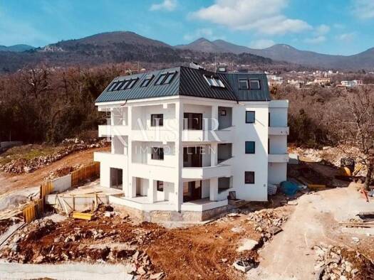 Wohnung zum Kauf 360.000 € 3 Zimmer 96 m² Icici, Opatija - Okolica Icici, Ika