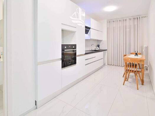 Studio zum Kauf 299.000 € 2 Zimmer 64 m² 2. Geschoss Meran 39012