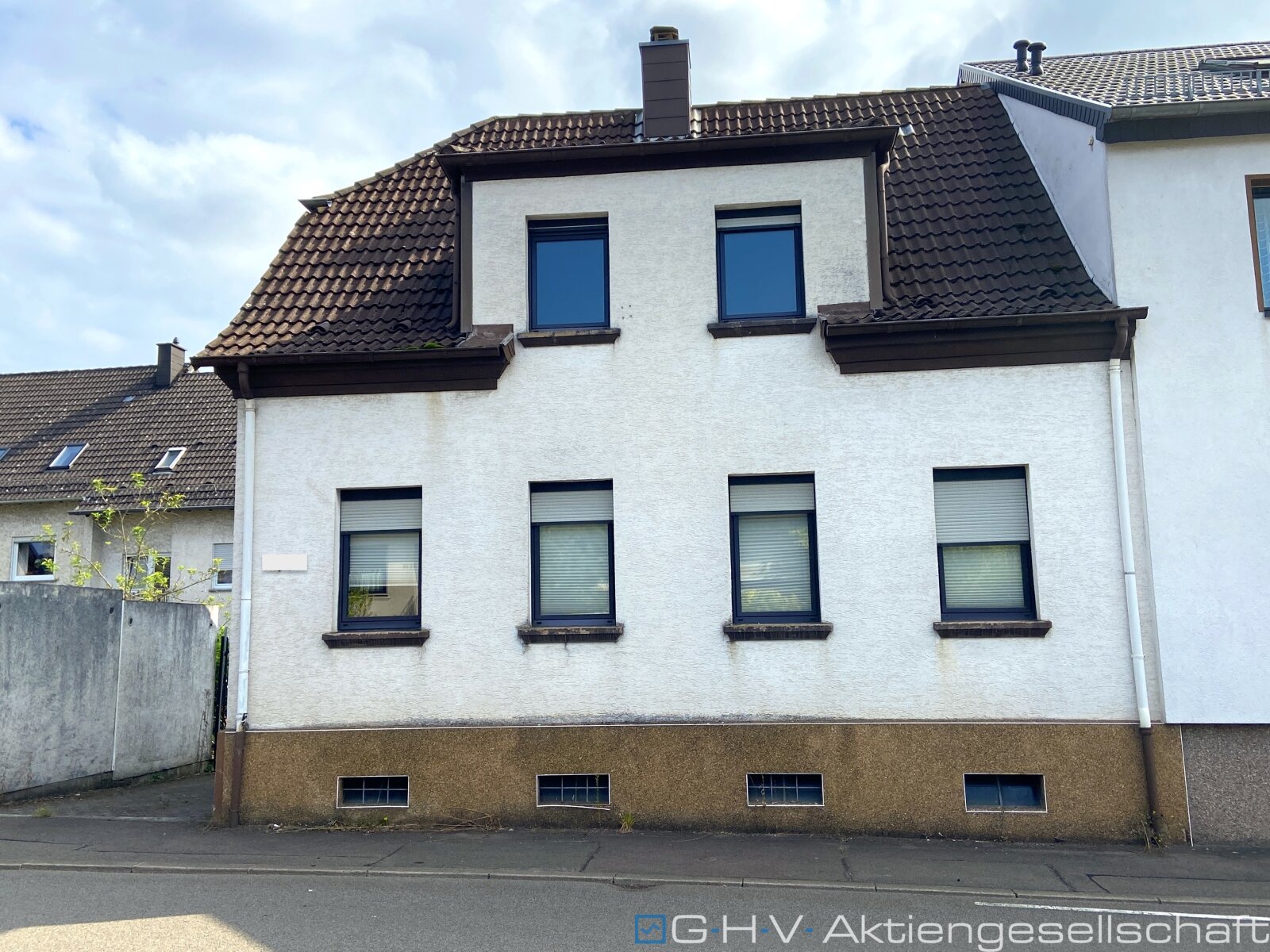 Doppelhaushälfte zum Kauf 149.000 € 6 Zimmer 119 m²<br/>Wohnfläche 503 m²<br/>Grundstück Beeden Homburg 66424