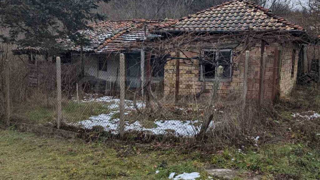 Reihenmittelhaus zum Kauf 25.600 € 4 Zimmer 100 m² Elena