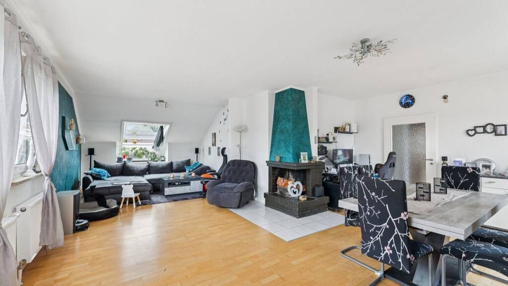 Wohnung zum Kauf 329.000 € 4,5 Zimmer 119 m² Roter Hügel Bayreuth 95445