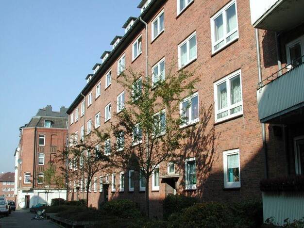 Wohnung zur Miete 427 € 2 Zimmer 42,1 m² 2. Geschoss frei ab 22.07.2026 Pickertstr. 1 Gaarden-Ost Kiel 24143