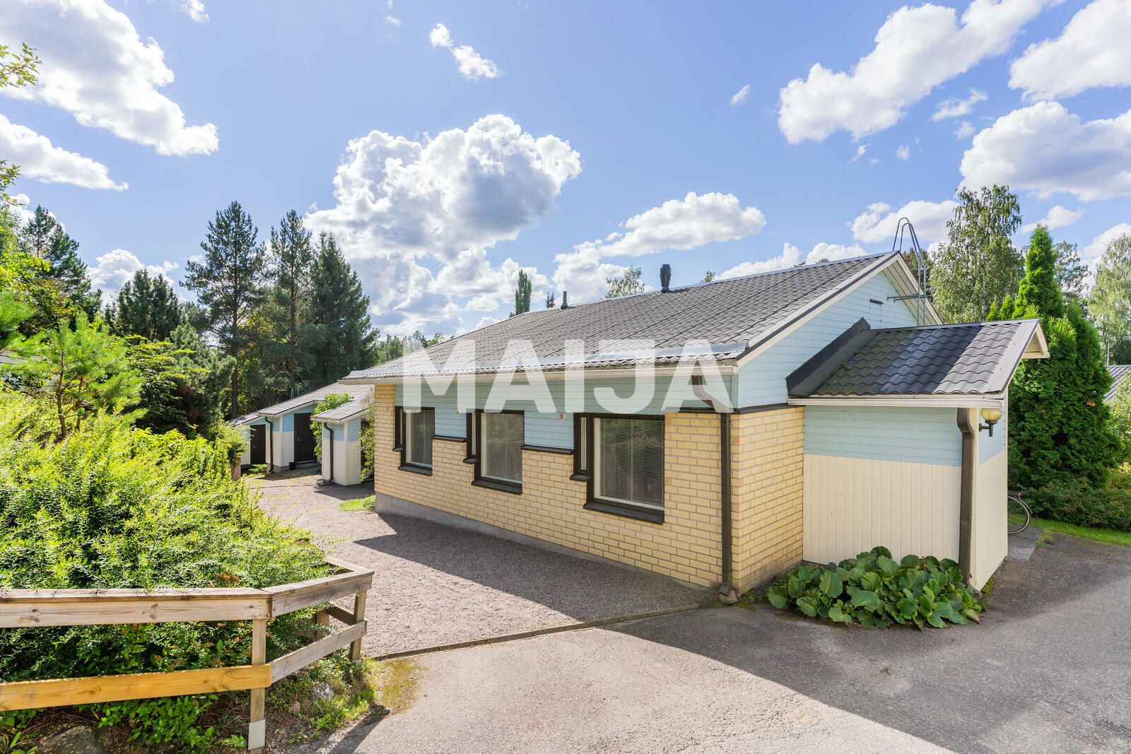 Reihenmittelhaus zum Kauf 131.000 € 2 Zimmer 55 m²<br/>Wohnfläche 8.194 m²<br/>Grundstück Ahmakuja 5 E Vantaa 01450