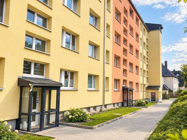 Wohnung zur Miete 380 € 2 Zimmer 55,2 m² 2. Geschoss Hainstraße 8 Thum Thum 09419