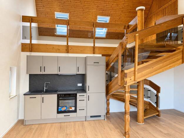 Maisonette zur Miete 990 € 2,5 Zimmer 80 m² 4. Geschoss frei ab 16.10.2026 Münsterplatz 5 Weingarten 88250