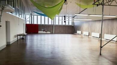 Lagerhalle zur Miete 4.700 € 365 m² Lagerfläche Massenheim Bad Vilbel 61118