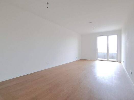 Wohnung zur Miete 988 € 2 Zimmer 62,1 m² 3. Geschoss frei ab sofort Gadebuscher Straße 25A Kaulsdorf Berlin 12619