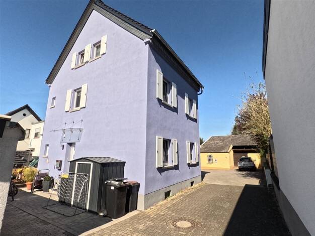 Einfamilienhaus zum Kauf 350.000 € 5 Zimmer 130 m² 160 m² Grundstück Urmitz , Rhein 56220