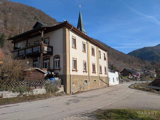 Wohnung zum Kauf 185.000 € 4 Zimmer 90 m² 1. Geschoss Geschwend Todtnau 79674