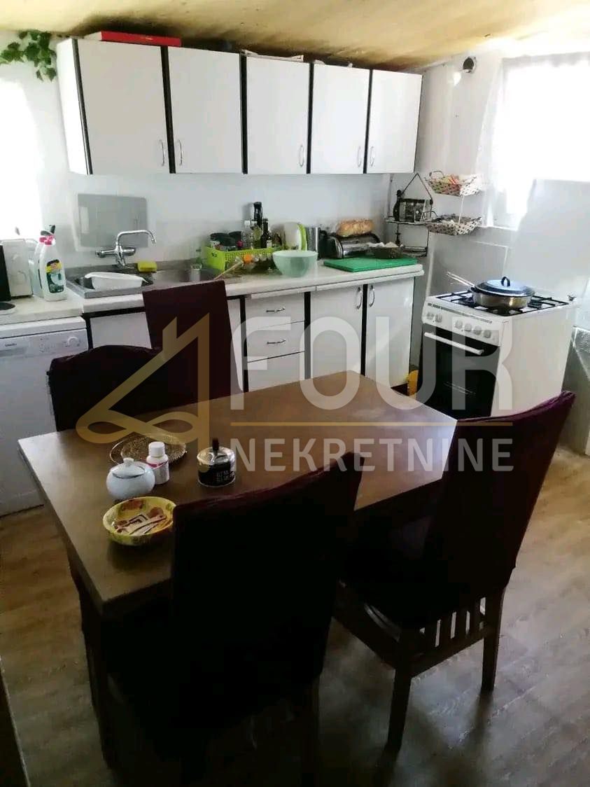 Haus zum Kauf 110.000 € 3 Zimmer 93 m²<br/>Wohnfläche 492 m²<br/>Grundstück Bribir