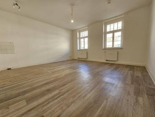Wohnung zur Miete 130 € 1 Zimmer 36,3 m² 1. Geschoss Bernsdorfer Straße 90 Bernsdorf Chemnitz 09126