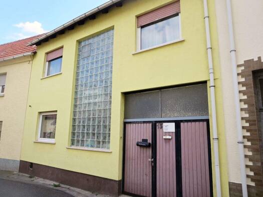 Einfamilienhaus zum Kauf 275.000 € 7 Zimmer 198 m² 290 m² Grundstück Bockenheim an der Weinstraße 67278