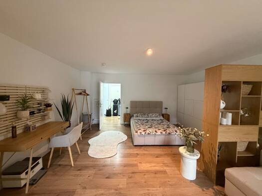 Terrassenwohnung zur Miete 990 € 1 Zimmer 45 m² Geschoss EG/3 frei ab 01.11.2026 Straubing Straubing 94315