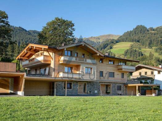 Wohnung zur Miete 2.364 € 3 Zimmer 89 m² frei ab 01.05.2026 Aurach 6371