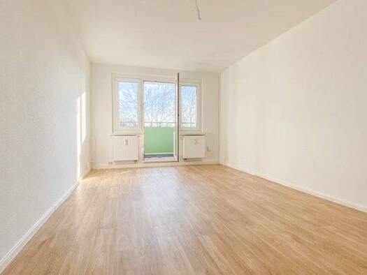 Wohnung zur Miete 310 € 3 Zimmer 57,7 m² 5. Geschoss Helbersdorfer Straße 12 b Helbersdorf Chemnitz 09120