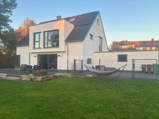 Einfamilienhaus zum Kauf 1.250.000 € 6 Zimmer 210 m² 1.160 m² Grundstück Velden 91235