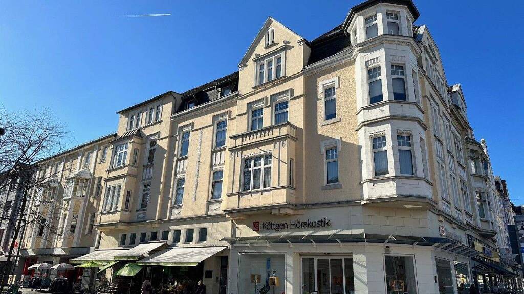 Wohnung zur Miete 1.350 € 4 Zimmer 173 m² 3. Geschoss Wiesdorf Leverkusen 51373