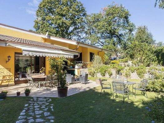 Haus zum Kauf 1.950.000 € 531 m² Roma 00123