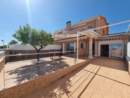 Doppelhaushälfte zum Kauf 355.000 € 4 Zimmer 133 m² Roda de Berà 43883