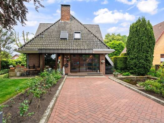 Einfamilienhaus zum Kauf 649.000 € 8 Zimmer 267,7 m² 996 m² Grundstück Scharnhorst Verden (Aller) 27283