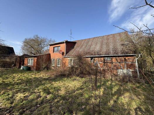 Einfamilienhaus zum Kauf 299.000 € 7 Zimmer 180 m² 11.680 m² Grundstück frei ab sofort Langendorf 29484