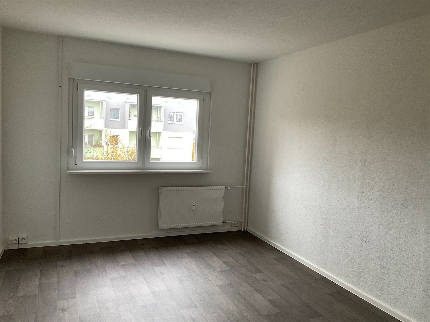 Wohnung zur Miete 497 € 3 Zimmer 103 m²<br/>Wohnfläche ab sofort<br/>Verfügbarkeit Zum Schreiber 1 Schmölln Schmölln 04626